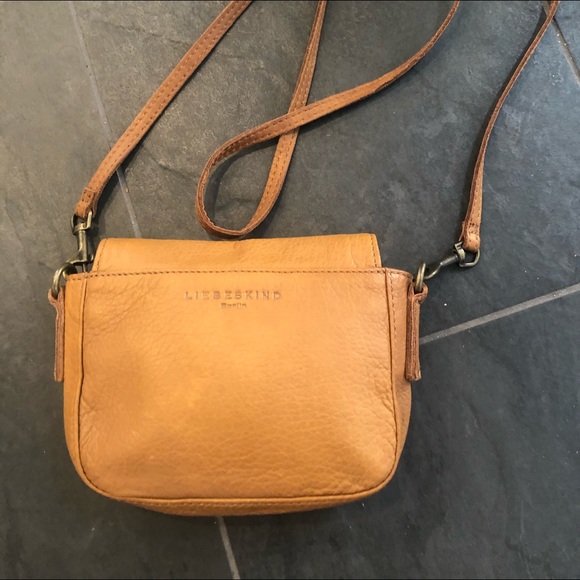 Liebeskind Handbags - Liebskind small purse